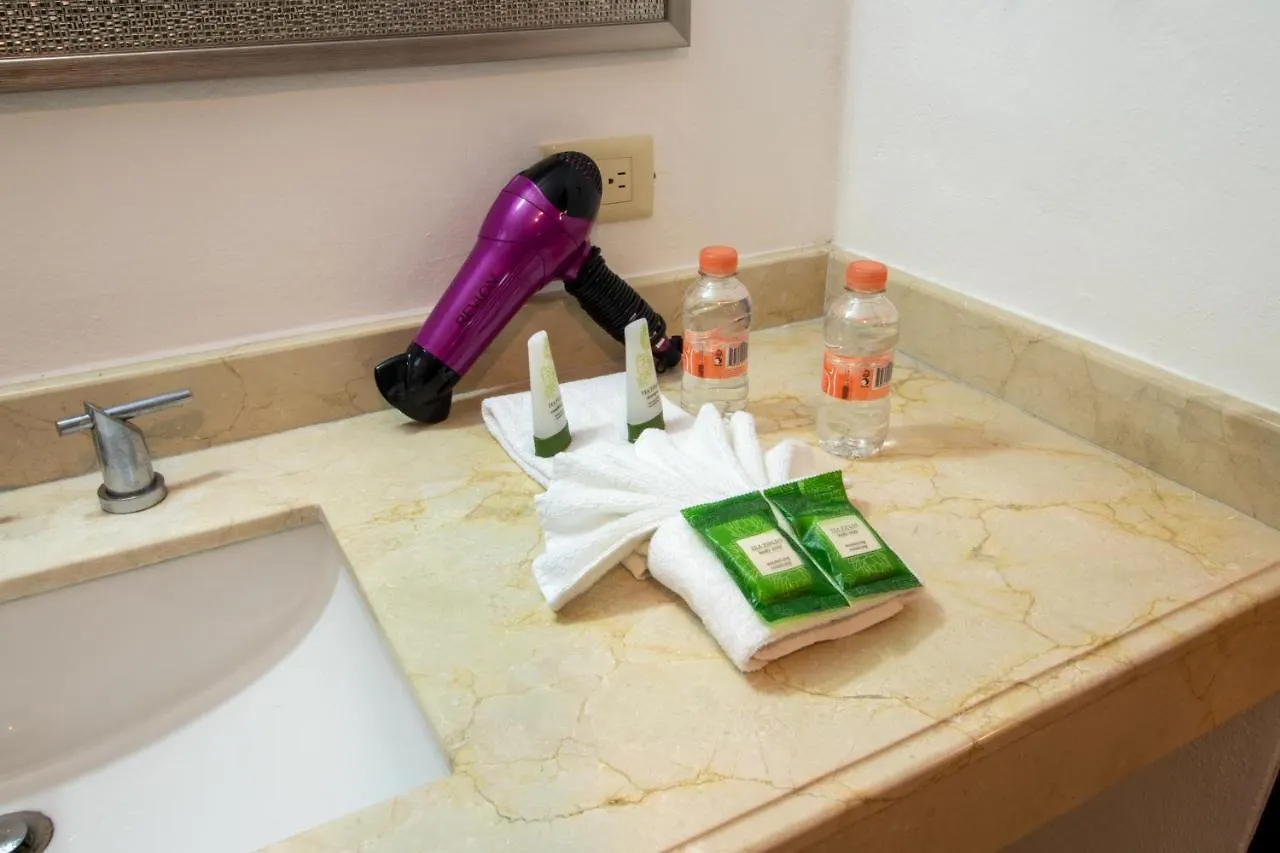 Hotel Villas Segovia Suites Playa del Carmen 4*,  México