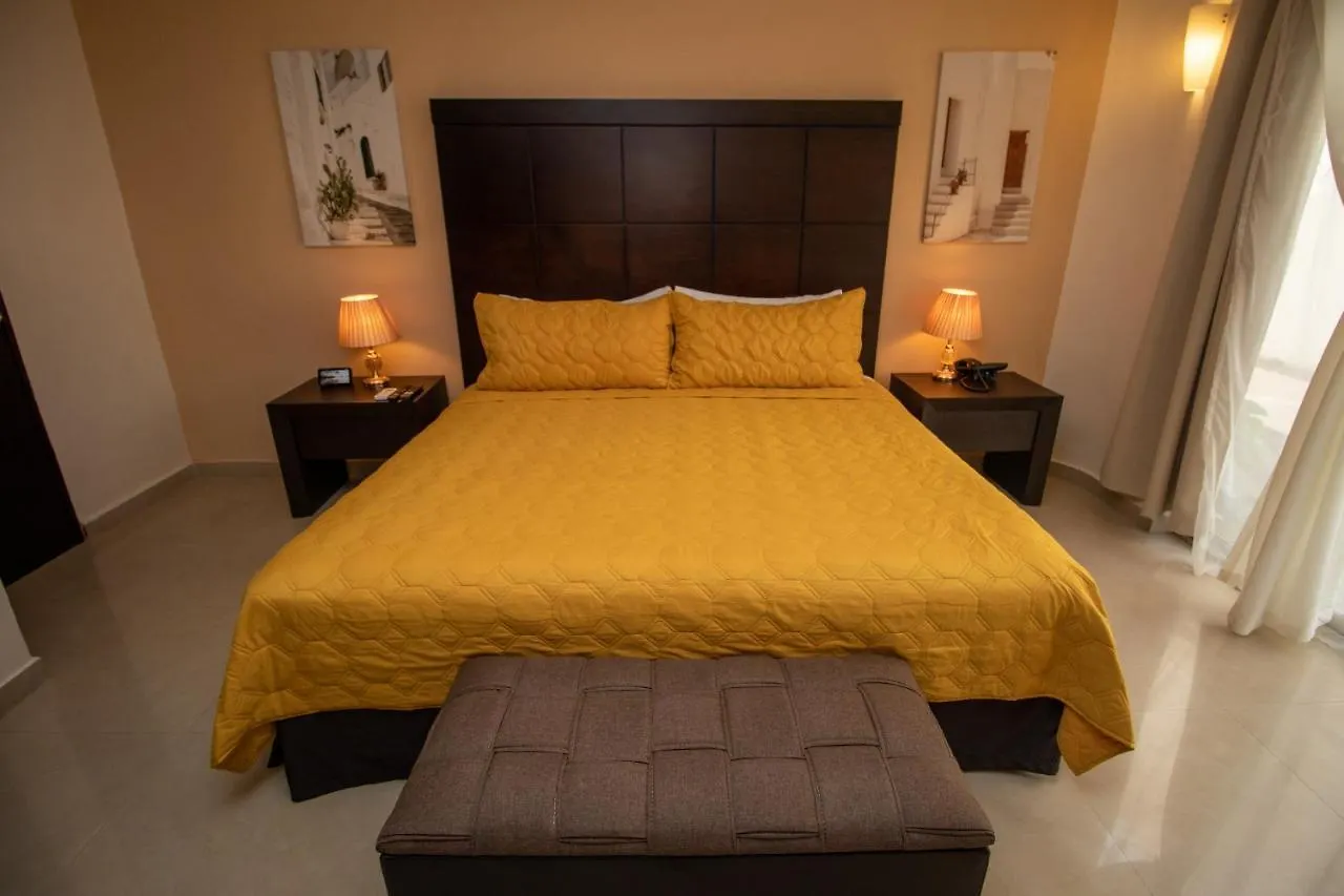 Hotel Villas Segovia Suites Playa del Carmen 4*,