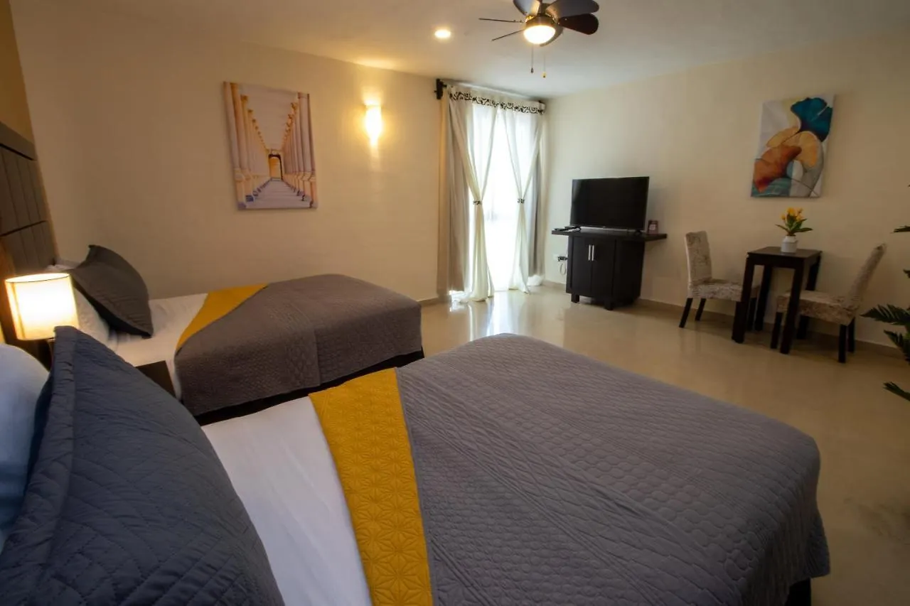 Hotel Villas Segovia Suites Playa del Carmen